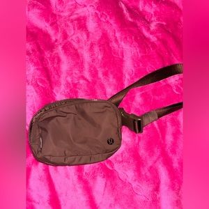 Lululemon Java 1L bag